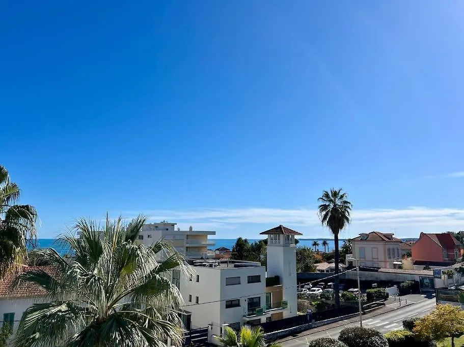Studio 3 Etoiles Vue Mer - Terrasse - Plage Vallauris 0*,  France